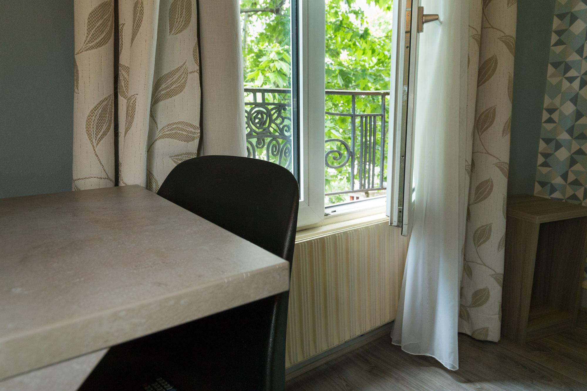 Panam Hotel Paris Gambetta- Place Gambetta-Mairie Du 20 Emme מראה חיצוני תמונה