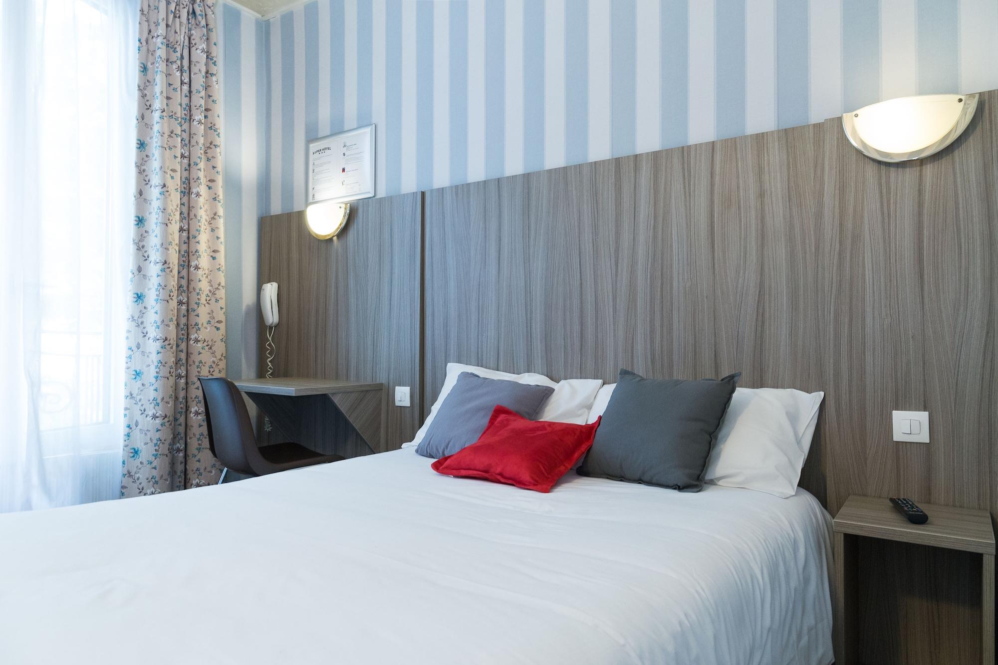 Panam Hotel Paris Gambetta- Place Gambetta-Mairie Du 20 Emme מראה חיצוני תמונה