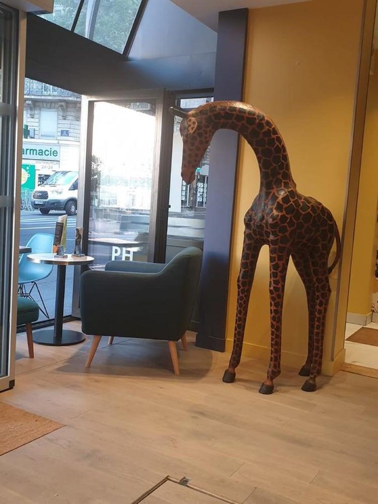 Panam Hotel Paris Gambetta- Place Gambetta-Mairie Du 20 Emme מראה חיצוני תמונה