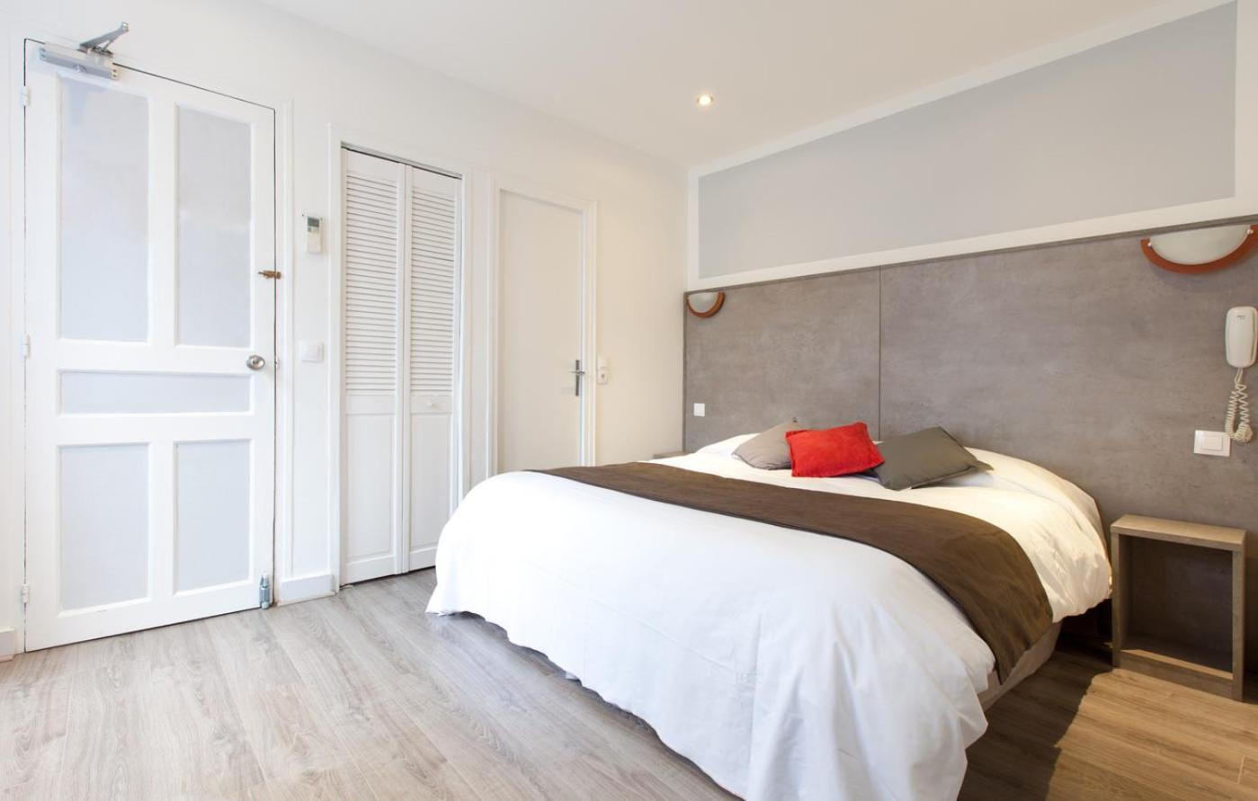 Panam Hotel Paris Gambetta- Place Gambetta-Mairie Du 20 Emme מראה חיצוני תמונה
