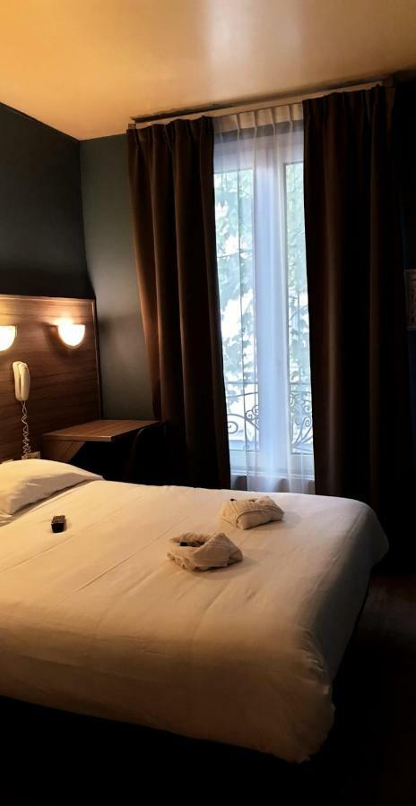 Panam Hotel Paris Gambetta- Place Gambetta-Mairie Du 20 Emme מראה חיצוני תמונה