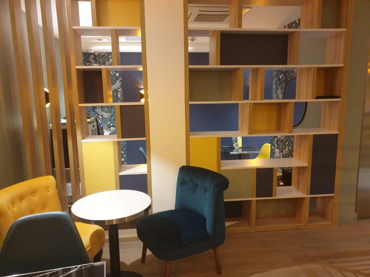 Panam Hotel Paris Gambetta- Place Gambetta-Mairie Du 20 Emme מראה חיצוני תמונה